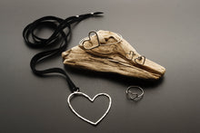 Carica l'immagine nel visualizzatore di Gallery, ANELLO CUORE
